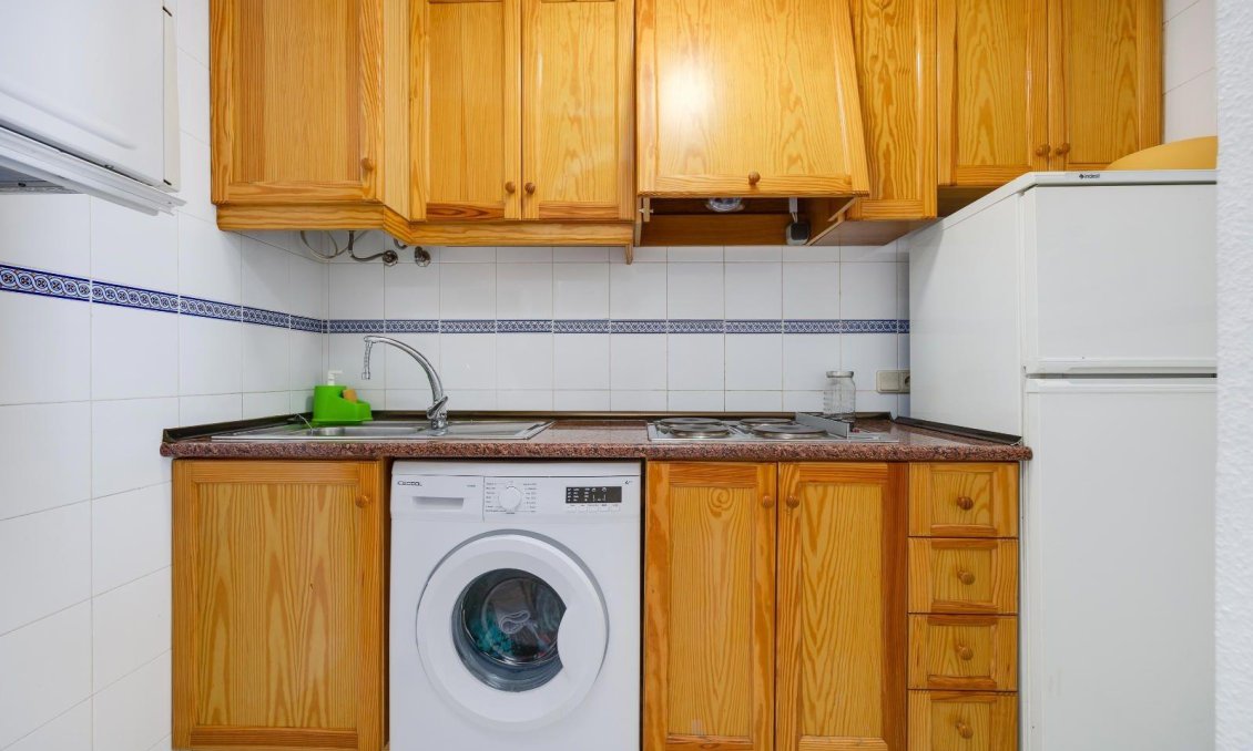 Segunda mano - Apartamento -
Torrevieja - Centro