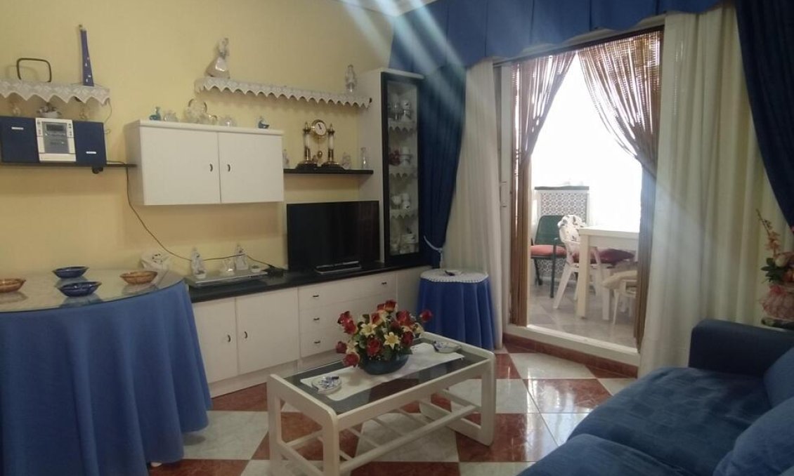 Segunda mano - Apartamento -
Torrevieja - La Mata