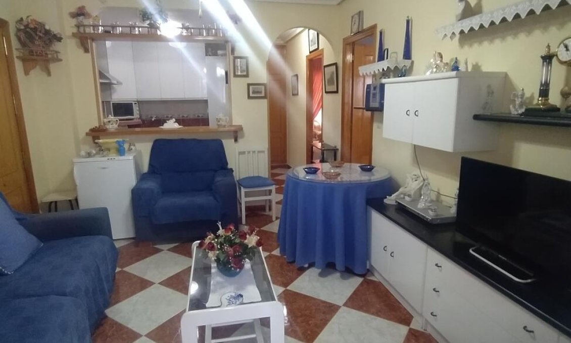 Segunda mano - Apartamento -
Torrevieja - La Mata
