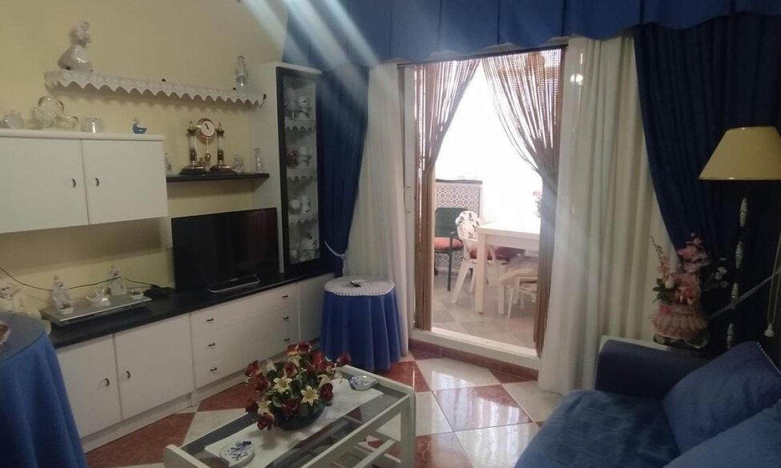 Segunda mano - Apartamento -
Torrevieja - La Mata