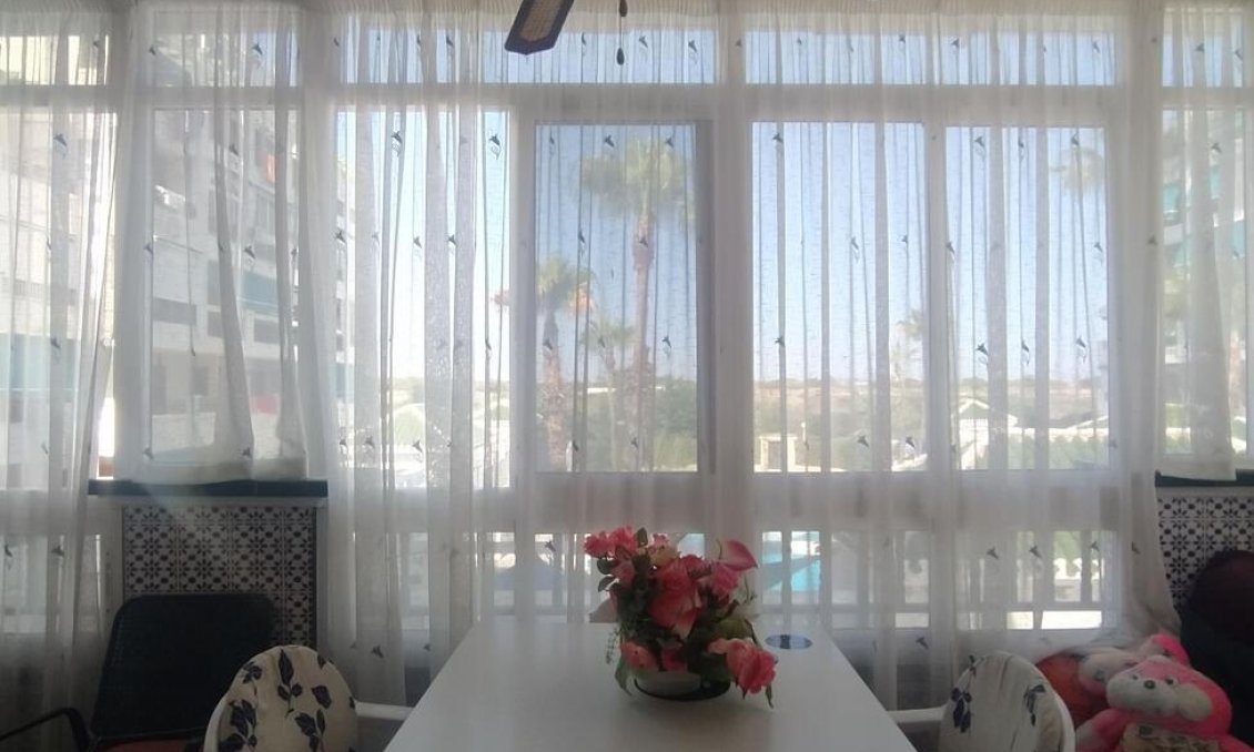 Segunda mano - Apartamento -
Torrevieja - La Mata