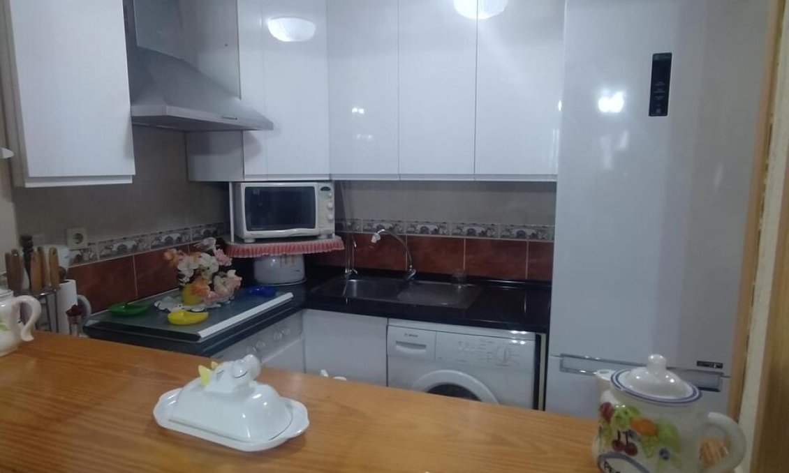 Segunda mano - Apartamento -
Torrevieja - La Mata