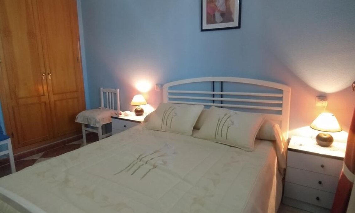 Segunda mano - Apartamento -
Torrevieja - La Mata