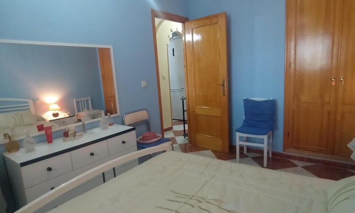 Segunda mano - Apartamento -
Torrevieja - La Mata