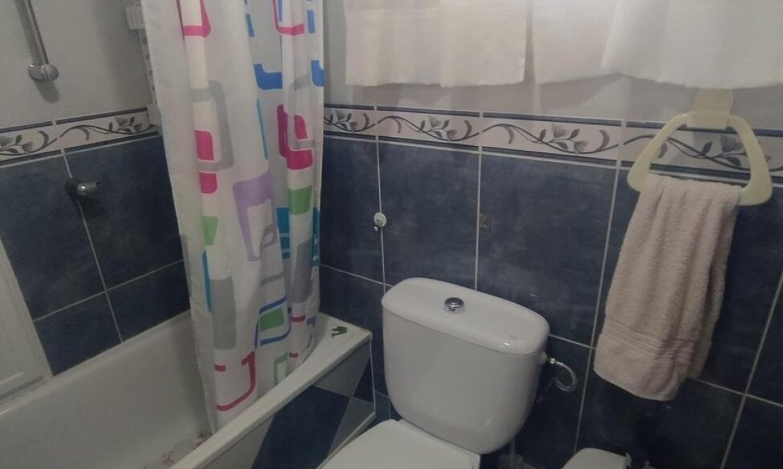 Segunda mano - Apartamento -
Torrevieja - La Mata