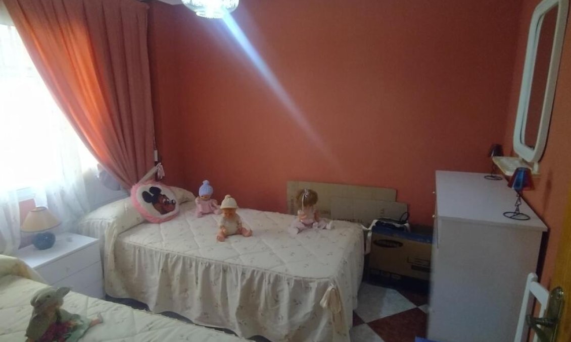 Segunda mano - Apartamento -
Torrevieja - La Mata