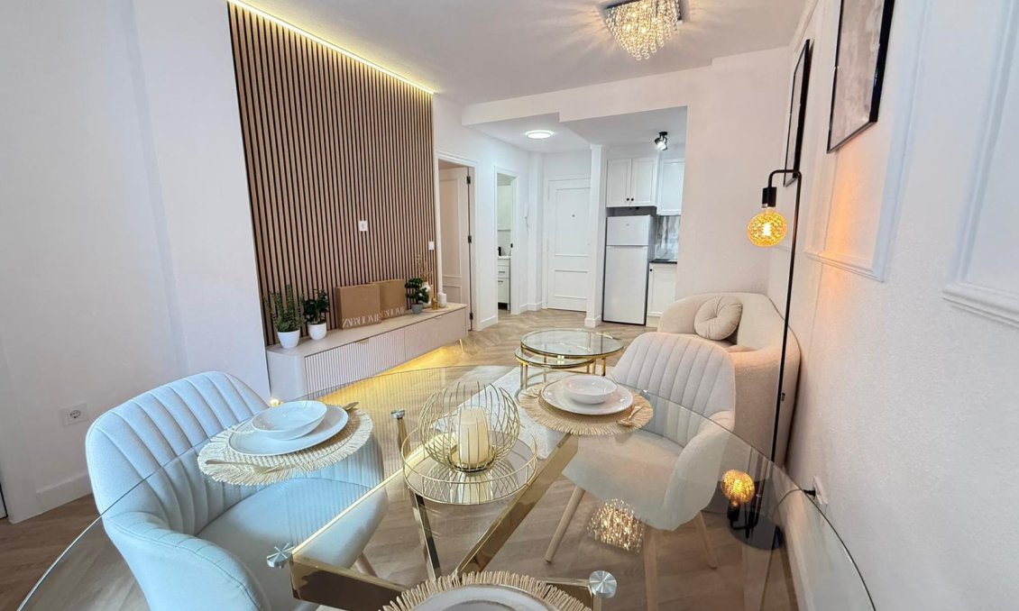 Segunda mano - Apartamento -
Torrevieja - PARQUE DE LAS NACIONES