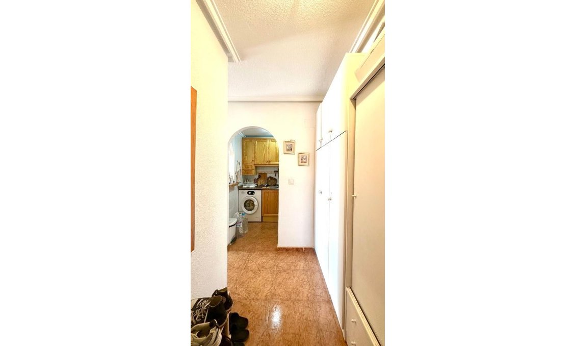 Revente - Appartement -
Torrevieja