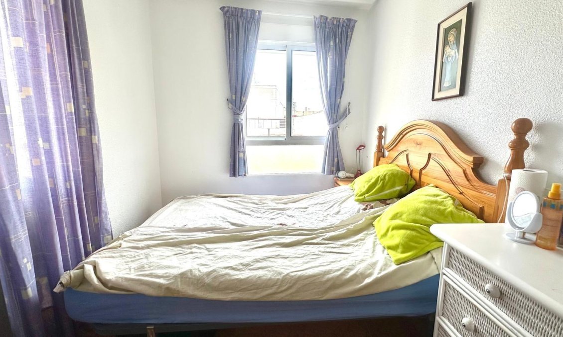 Revente - Appartement -
Torrevieja