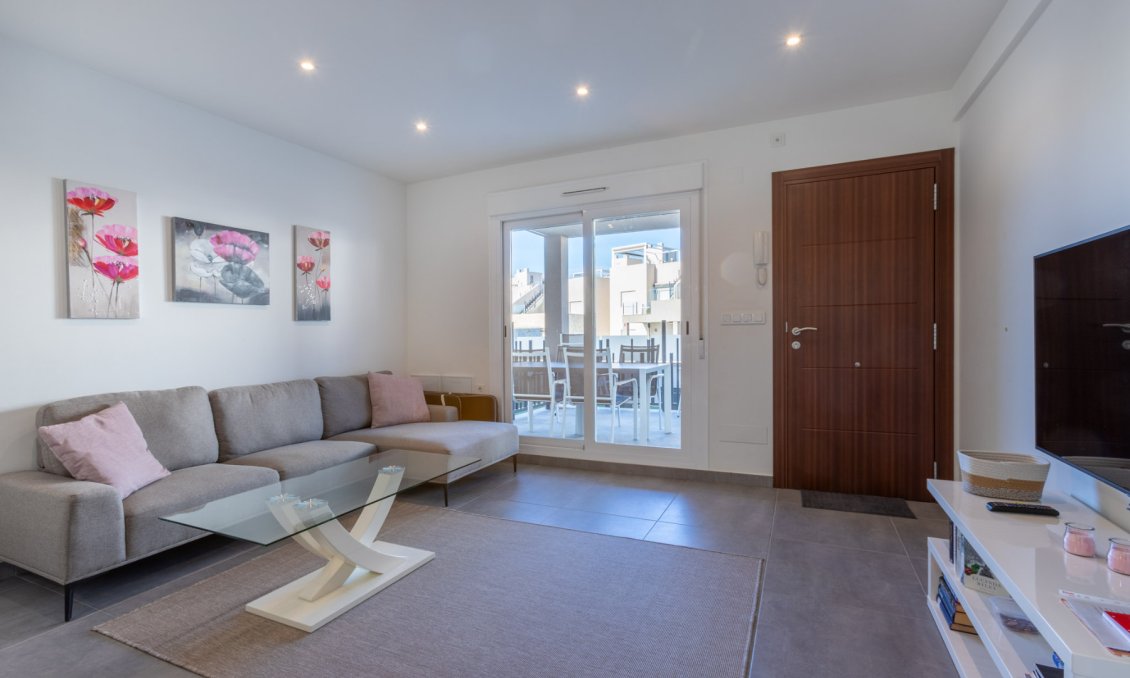 Segunda mano - Bungalow -
Torrevieja - Costa Blanca