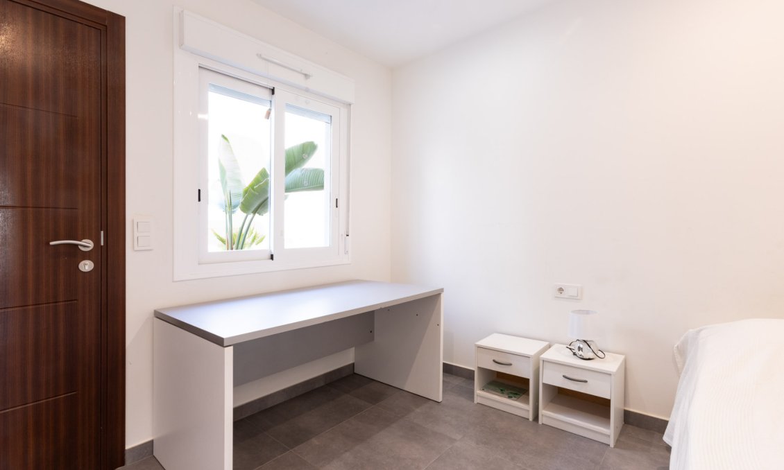 Segunda mano - Bungalow -
Torrevieja - Costa Blanca