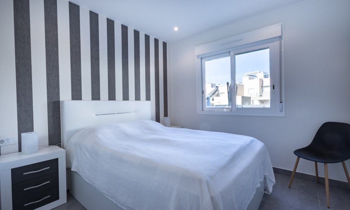 Segunda mano - Bungalow -
Torrevieja - Costa Blanca