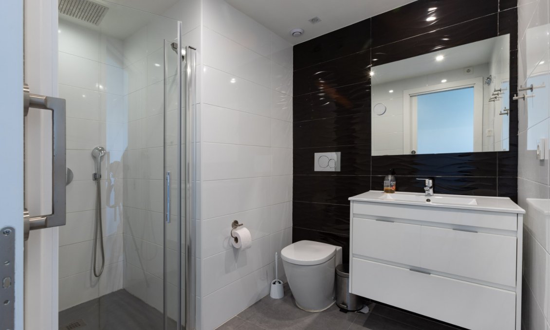 Segunda mano - Bungalow -
Torrevieja - Costa Blanca