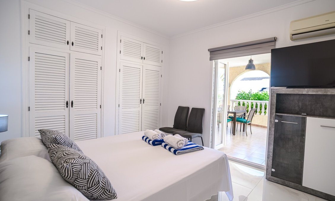 Segunda mano - Villa -
Torrevieja - Costa Blanca