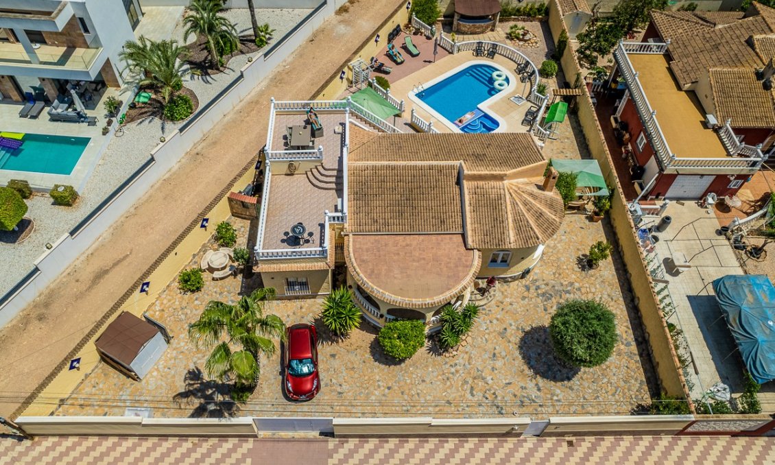 Segunda mano - Villa -
Torrevieja - Costa Blanca