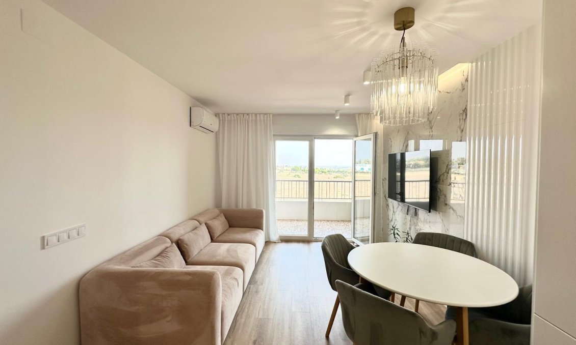 Segunda mano - Apartamento -
Torrevieja - Punta Prima