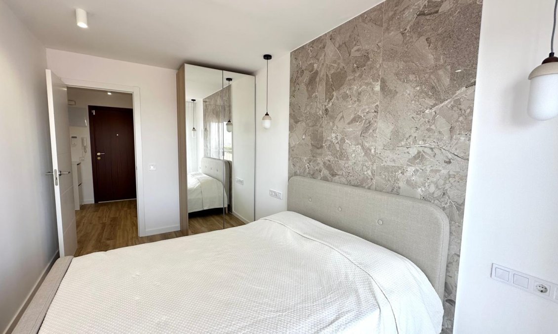 Segunda mano - Apartamento -
Torrevieja - Punta Prima