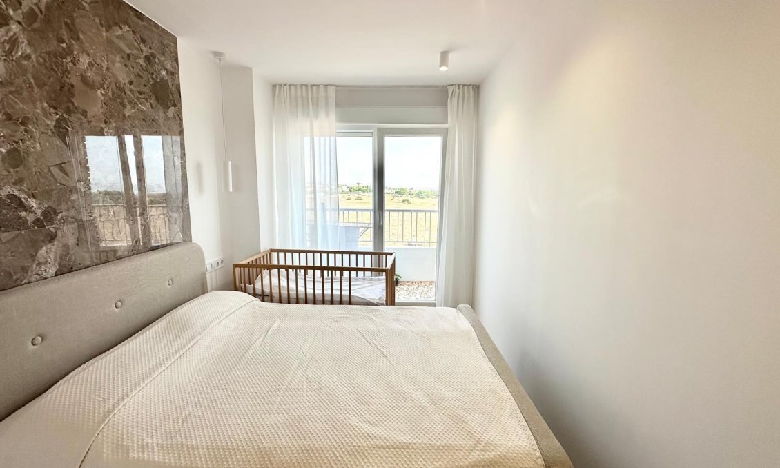 Segunda mano - Apartamento -
Torrevieja - Punta Prima