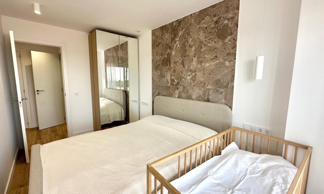 Segunda mano - Apartamento -
Torrevieja - Punta Prima