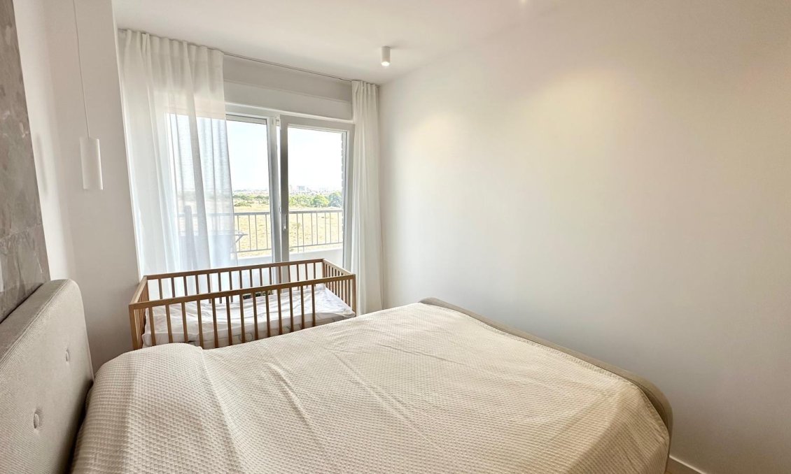 Segunda mano - Apartamento -
Torrevieja - Punta Prima