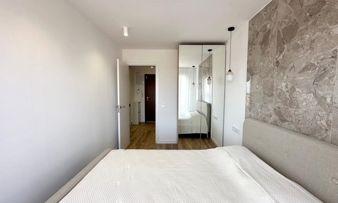 Segunda mano - Apartamento -
Torrevieja - Punta Prima