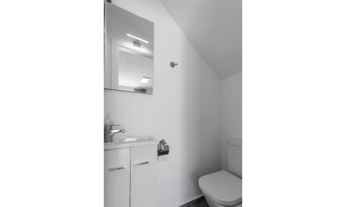 Resale - Duplex -
Torrevieja - Costa Blanca