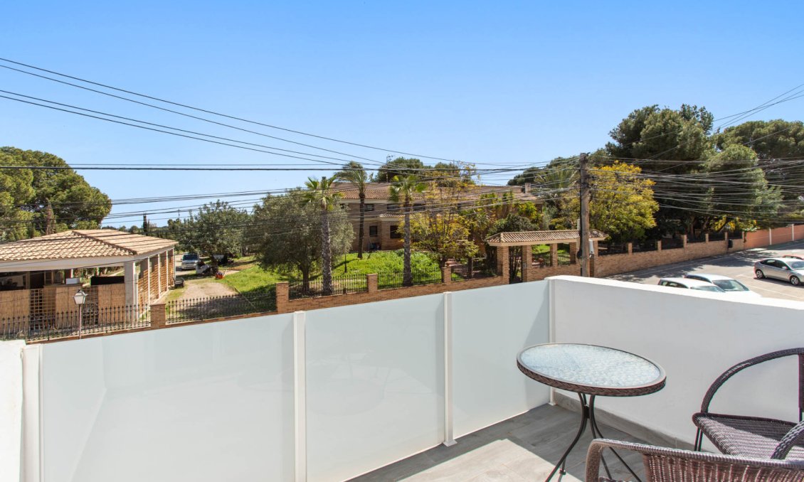 Resale - Duplex -
Torrevieja - Costa Blanca