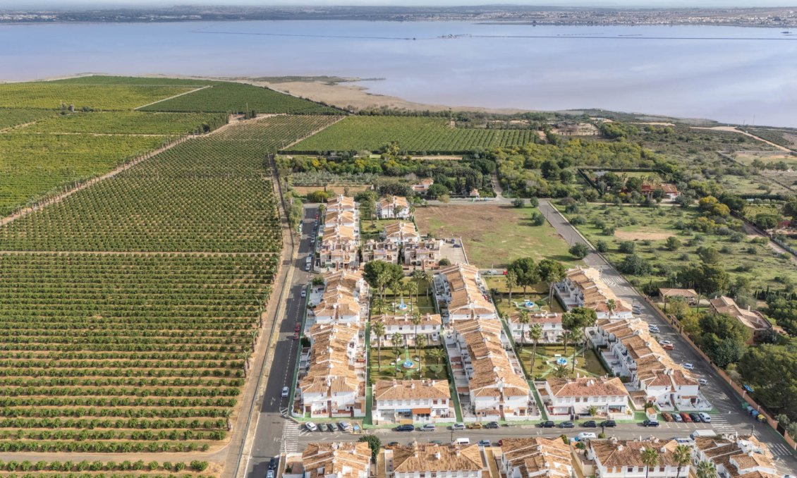 Resale - Duplex -
Torrevieja - Costa Blanca