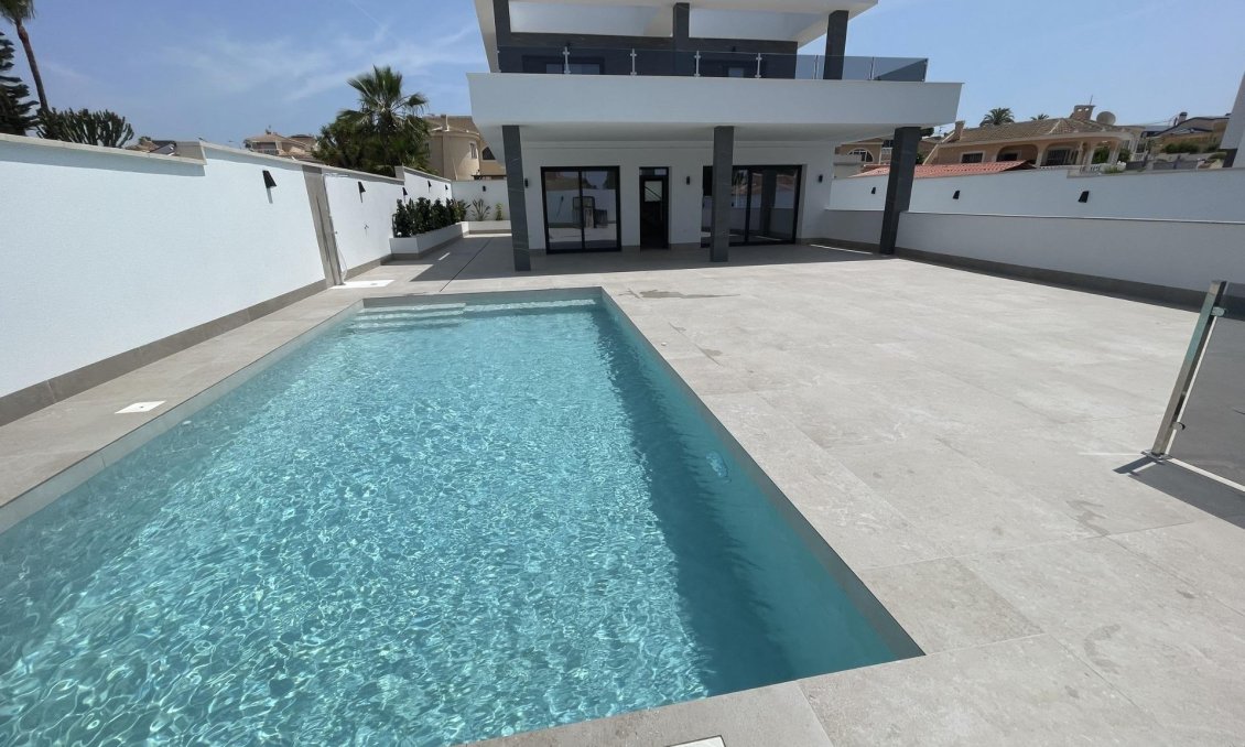 Obra nueva - Villa -
Rojales - Ciudad Quesada