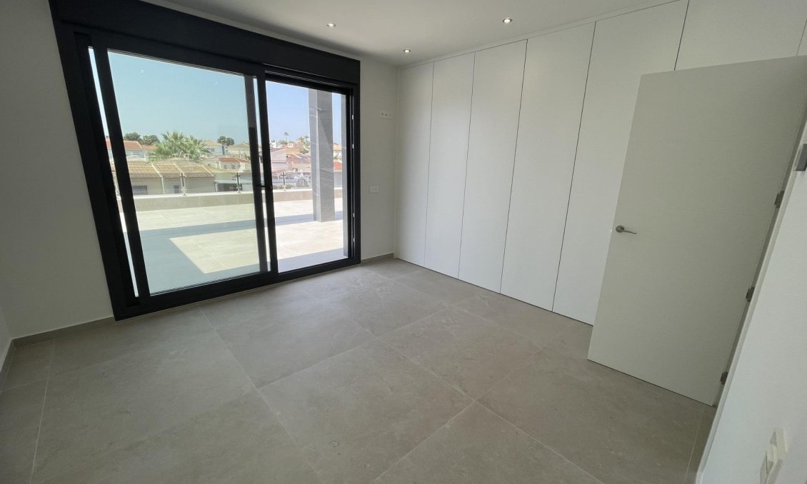 Obra nueva - Villa -
Rojales - Ciudad Quesada