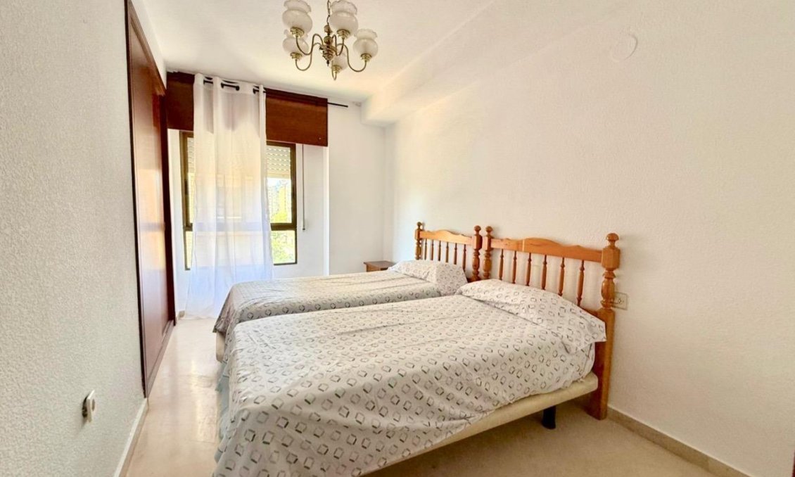 Wiederverkauf - Wohnung -
Benidorm - Playa De Levante
