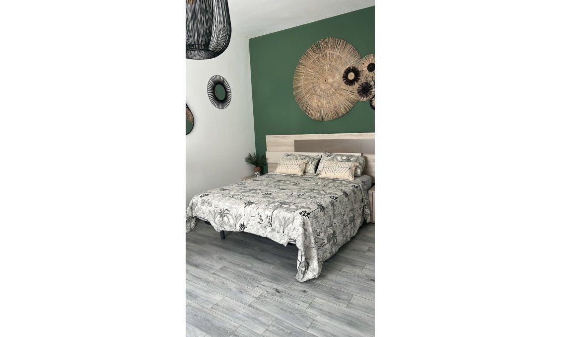 Segunda mano - Villa -
Daya Nueva - Costa Blanca