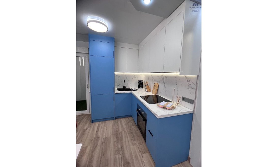 Segunda mano - Bungalow -
Torrevieja - Centro