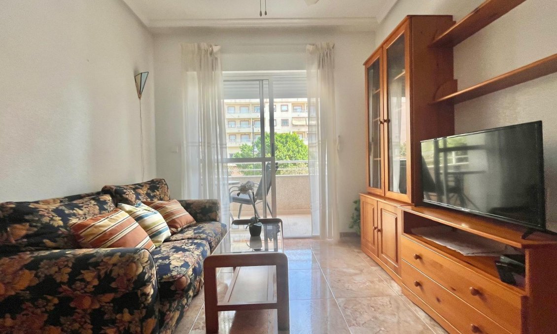 Segunda mano - Apartamento -
Torrevieja - PARQUE DE LAS NACIONES