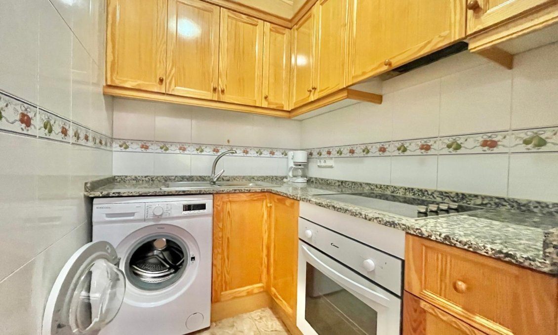 Segunda mano - Apartamento -
Torrevieja - PARQUE DE LAS NACIONES