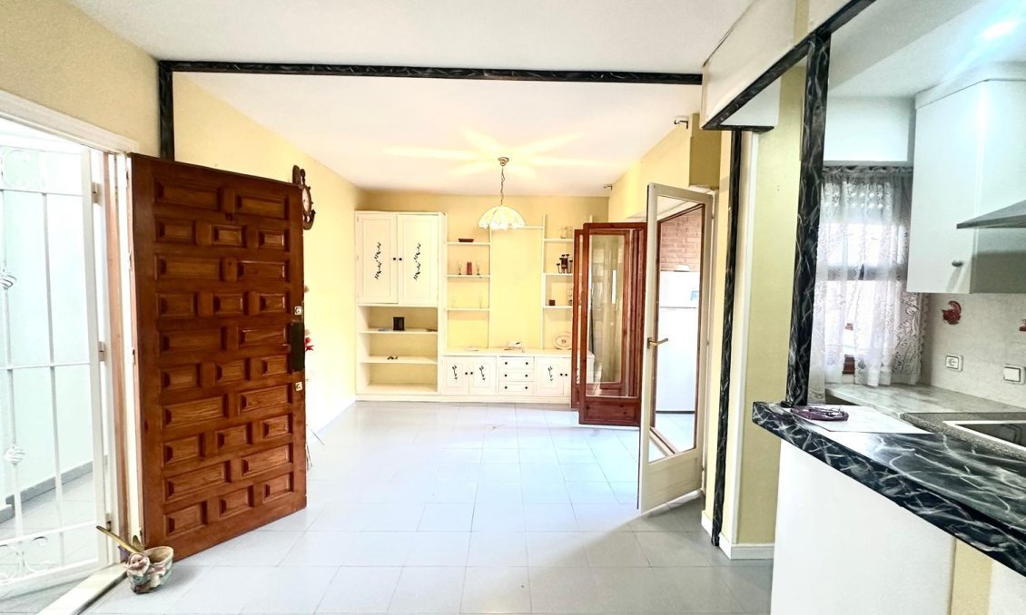 Segunda mano - Apartamento -
Torrevieja - Acequion