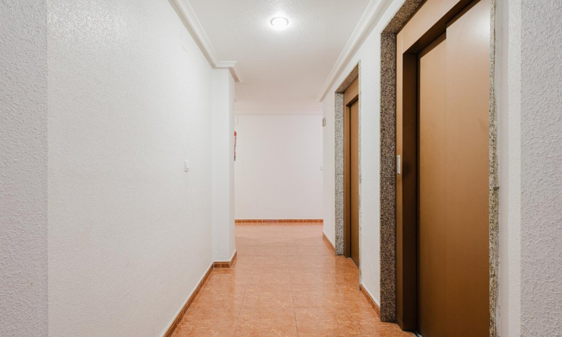 Segunda mano - Apartamento -
Torrevieja - Costa Blanca