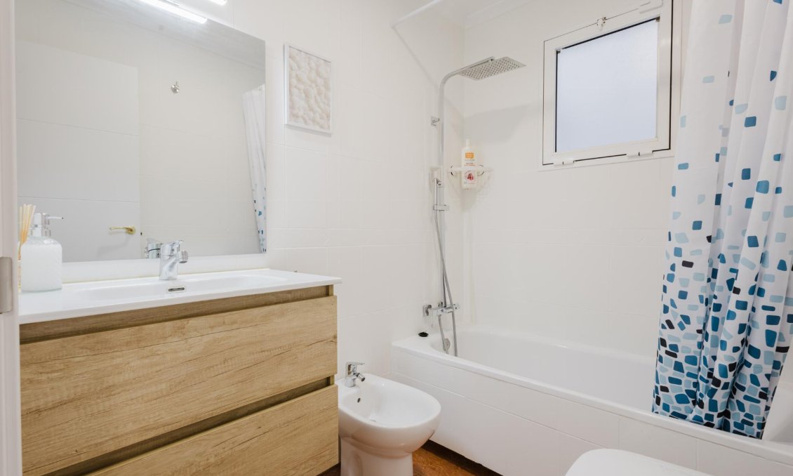 Segunda mano - Apartamento -
Torrevieja - Costa Blanca
