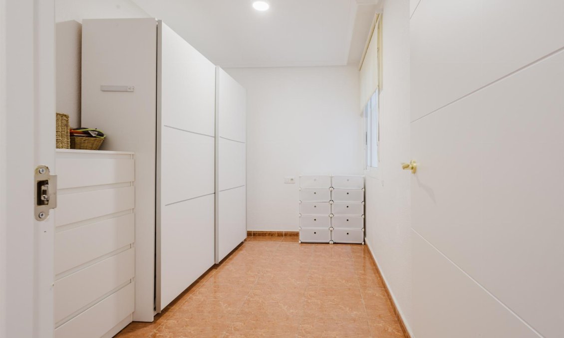 Segunda mano - Apartamento -
Torrevieja - Costa Blanca