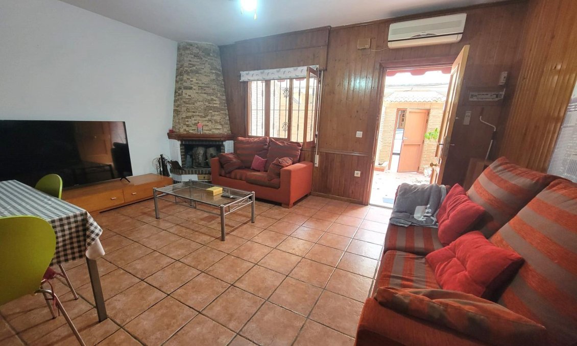 Segunda mano - Bungalow -
Torrevieja - Playa de los Locos