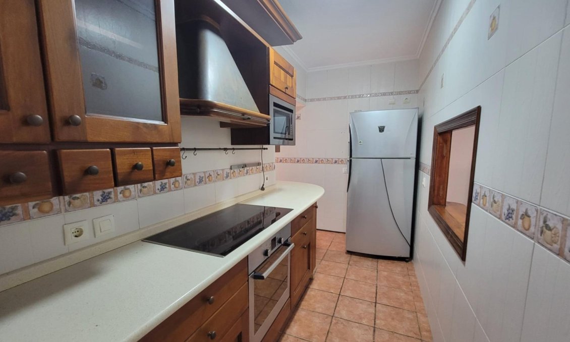 Segunda mano - Bungalow -
Torrevieja - Playa de los Locos
