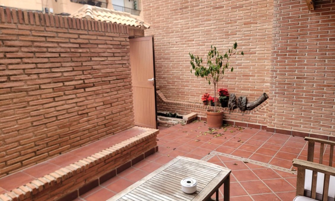 Segunda mano - Bungalow -
Torrevieja - Playa de los Locos
