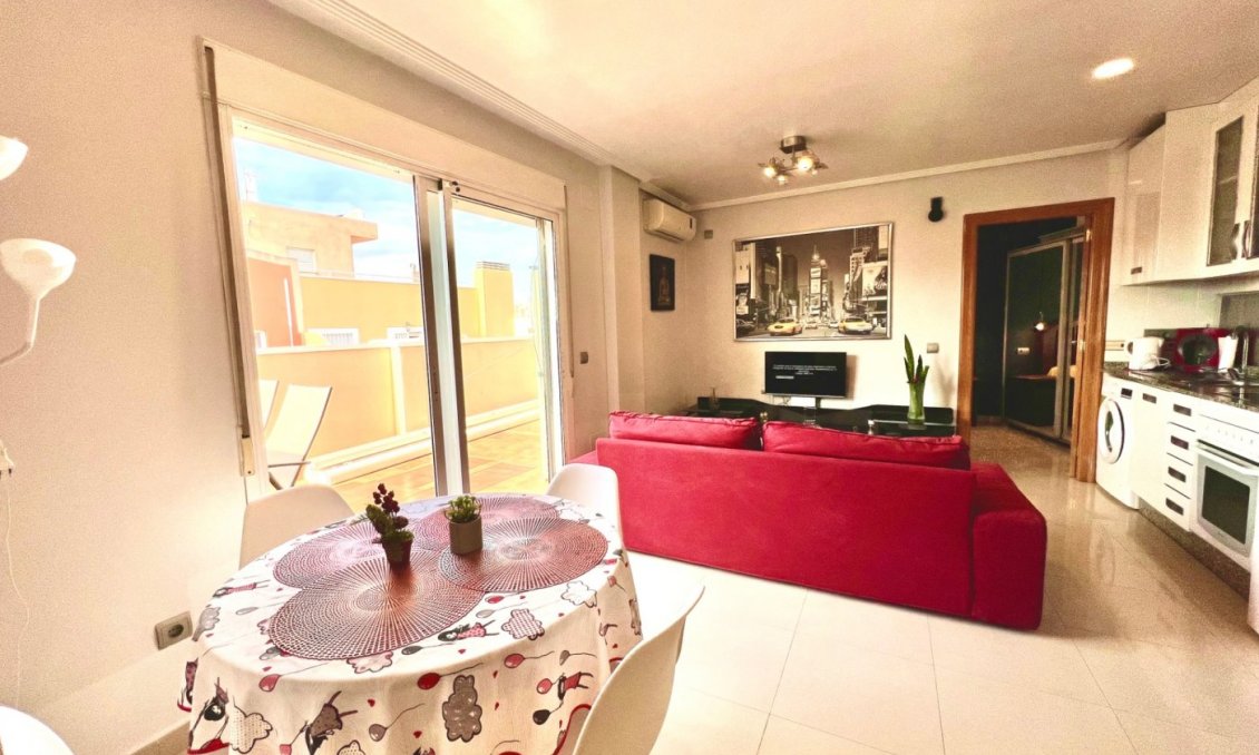 Resale - Penthouse -
Torrevieja - Centro