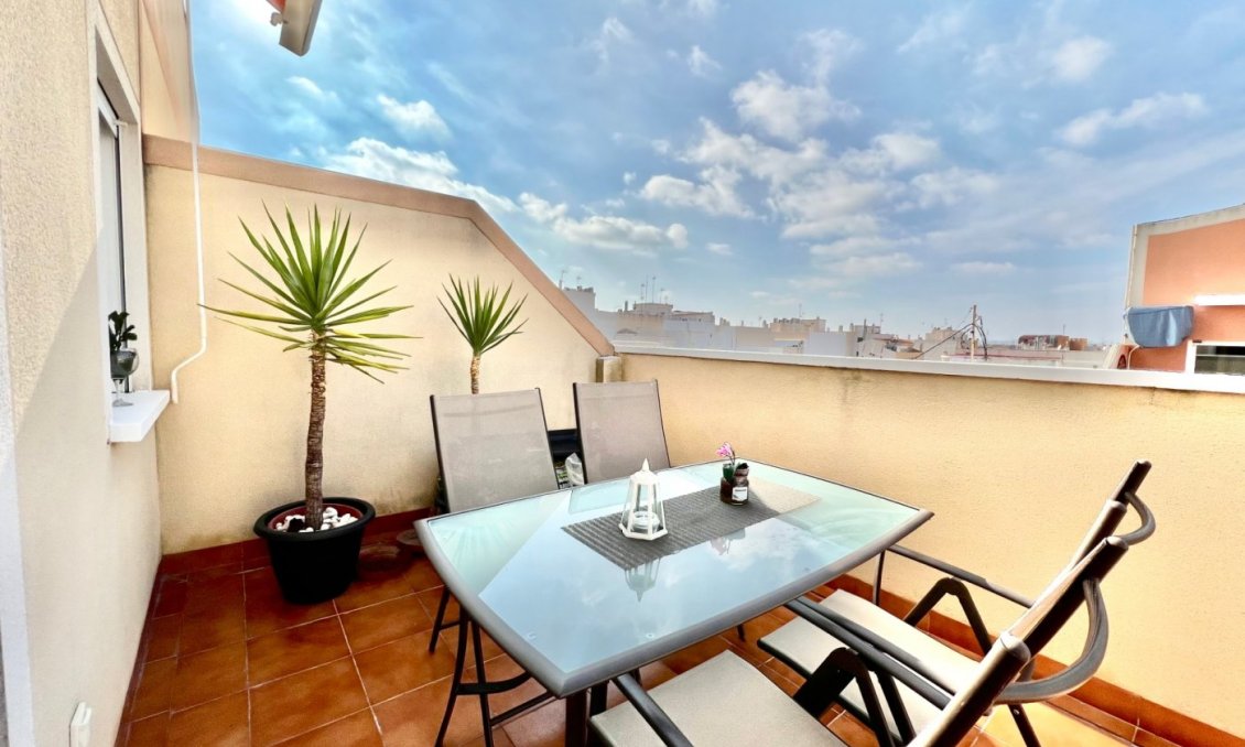 Resale - Penthouse -
Torrevieja - Centro