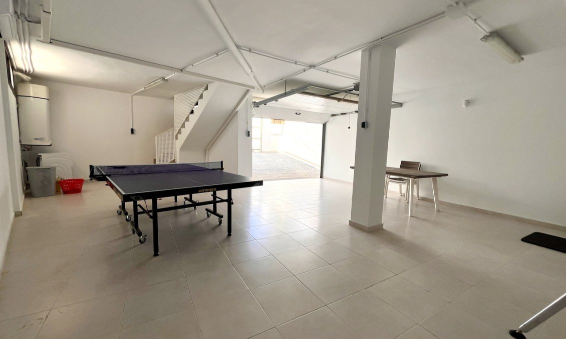 Segunda mano - Villa -
Villamartin - Costa Blanca