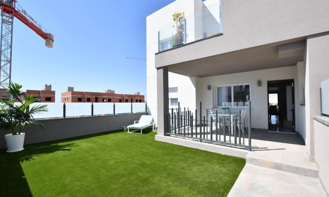 Obra nueva - Bungalow -
San Miguel de Salinas - La Cañada
