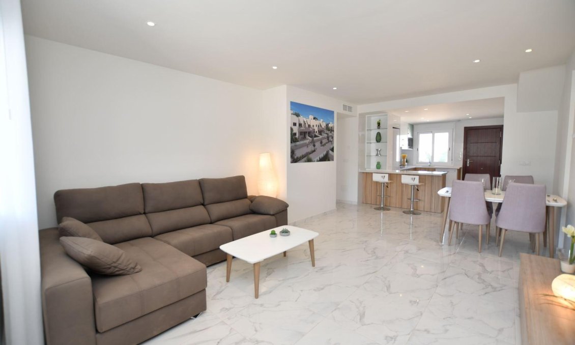 Obra nueva - Bungalow -
San Miguel de Salinas - La Cañada