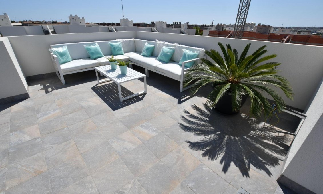 Obra nueva - Bungalow -
San Miguel de Salinas - La Cañada