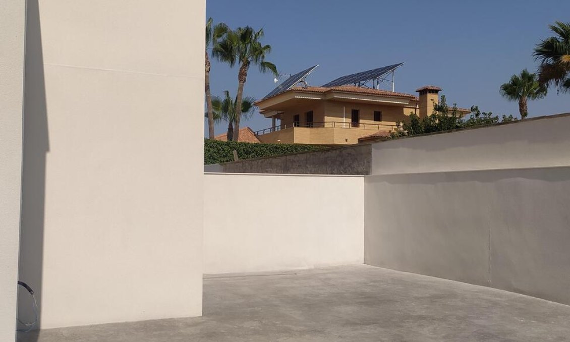 Resale - Villa Penthouse -
Torrevieja - Aguas Nuevas