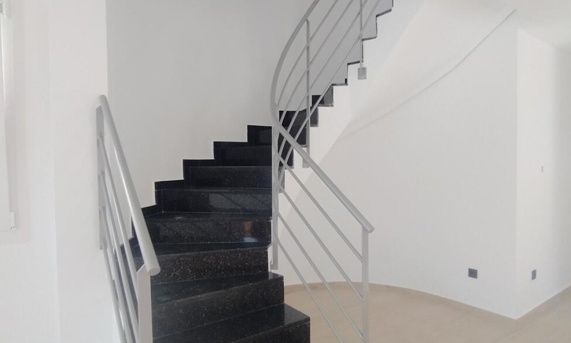 Resale - Villa Penthouse -
Torrevieja - Aguas Nuevas